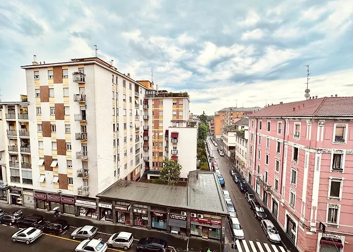 Blue Milano